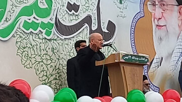 ۲۲ بهمن نماد اتحاد و تلاش مردم برای استقلال ایران است