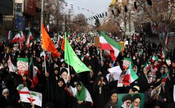 از کوهستان فیروزکوه تا دشت ورامین و شهریار؛ روایت مهر از حواشی ۲۲ بهمن