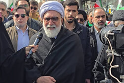 وحدت و انسجام ملت، ضامن عزت و پیشرفت کشور است