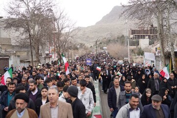 خیابان تریبون شد؛ وقتی مردم خودِ خبر می‌شوند