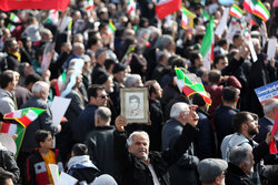 حضور پرشور زنجانی‌ها در راهپیمایی یوم‌الله ۲۲ بهمن؛ تکرار حماسه حضور