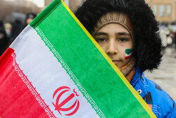 تا پای جان پای انقلابیم؛ مردم قبله تهران چه گفتند؟