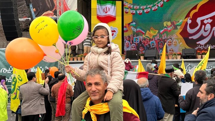 ایران بھر میں انقلاب اسلامی کی سالگرہ کی تقریبات کا آغاز؛ عوام کا عزم: دشمن کو مایوس کریں گے