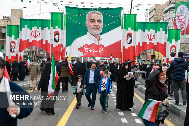 راهپیمایی ۲۲ بهمن در تهران