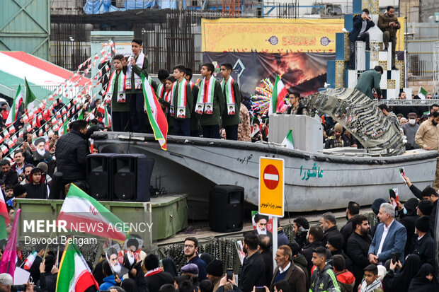 راهپیمایی ۲۲ بهمن در مشهد