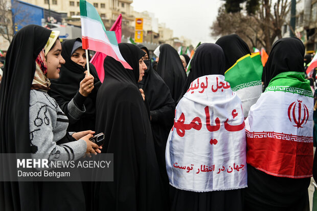 راهپیمایی ۲۲ بهمن در مشهد