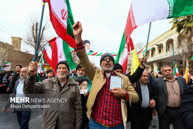 راهپیمایی ۲۲ بهمن در یزد
