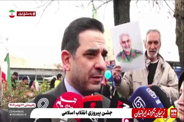 تقوی: مسیر دفاع از وطن باید جدا از اعتراضات باشد