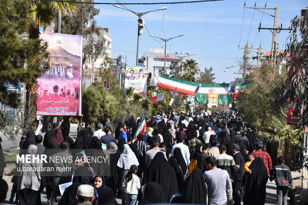 حماسه حضور شیعه و سنی زاهدان در 22 بهمن 1404