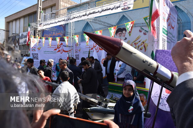 حماسه حضور شیعه و سنی زاهدان در 22 بهمن 1404