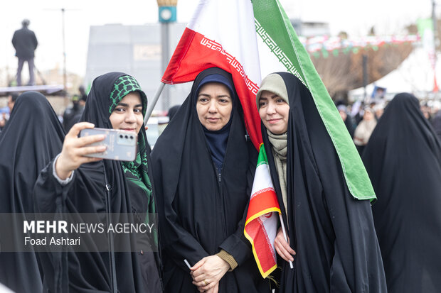 راهپیمایی ۲۲ بهمن در تهران