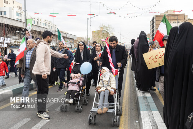 راهپیمایی ۲۲ بهمن در تهران