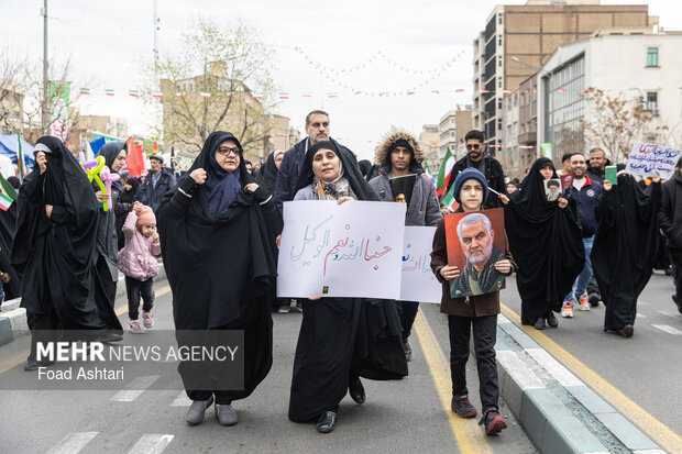 راهپیمایی ۲۲ بهمن در تهران