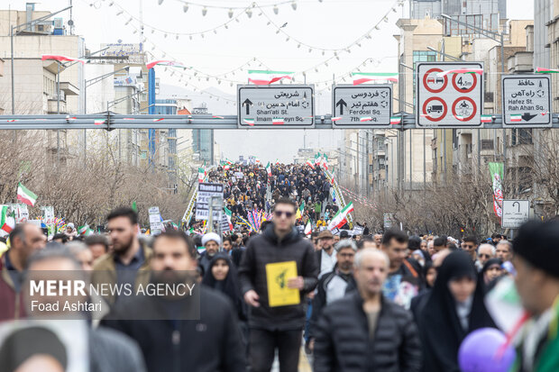 راهپیمایی ۲۲ بهمن در تهران