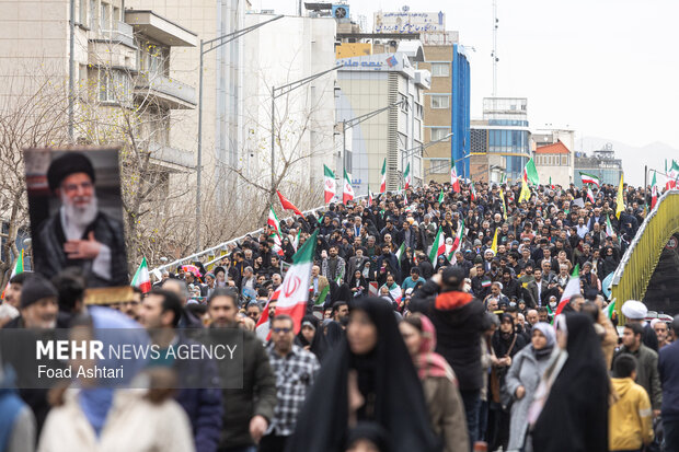 راهپیمایی ۲۲ بهمن در تهران