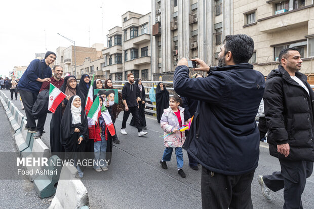 راهپیمایی ۲۲ بهمن در تهران