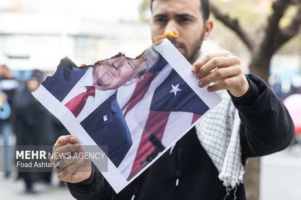 راهپیمایی ۲۲ بهمن در تهران