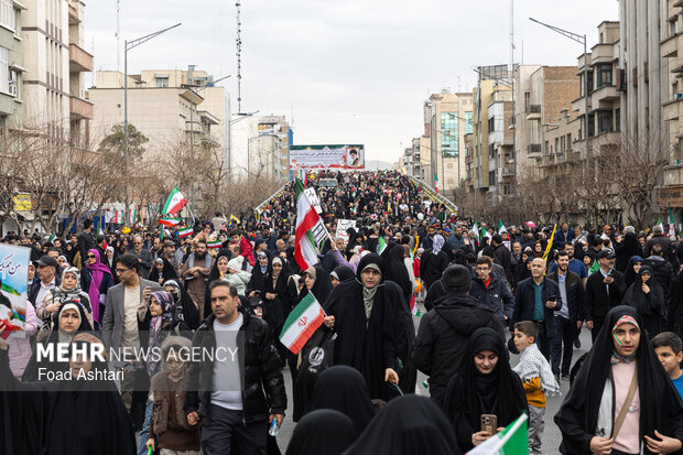 راهپیمایی ۲۲ بهمن در تهران