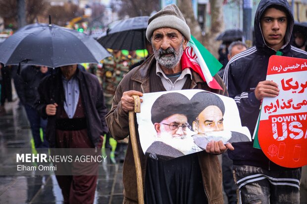 راهپیمایی ۲۲ بهمن در سنندج