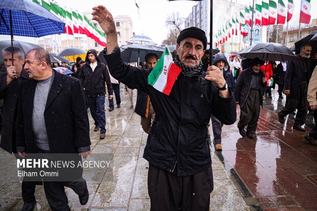 راهپیمایی ۲۲ بهمن در سنندج