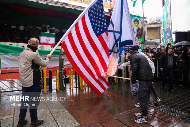 راهپیمایی ۲۲ بهمن در سنندج