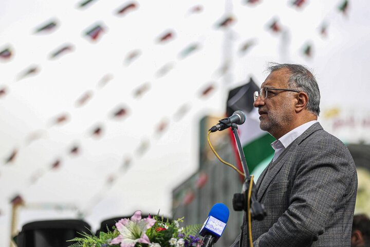 زاکانی: هر توصیه به سازش، ناآگاهی یا خیانت است