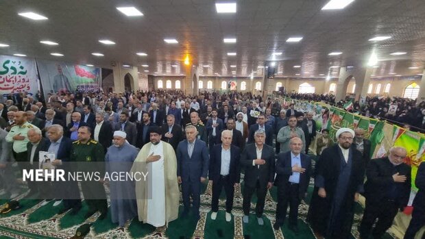 امام جمعه گناوه: حضور ملت بزرگ‌ترین سرمایه انقلاب اسلامی است