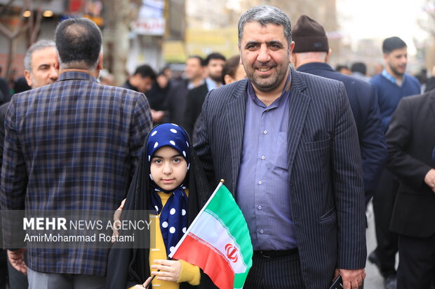 ۲۲ بهمن در ورامین اردستانی