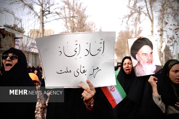 راهپیمایی ۲۲ بهمن در پیشوا