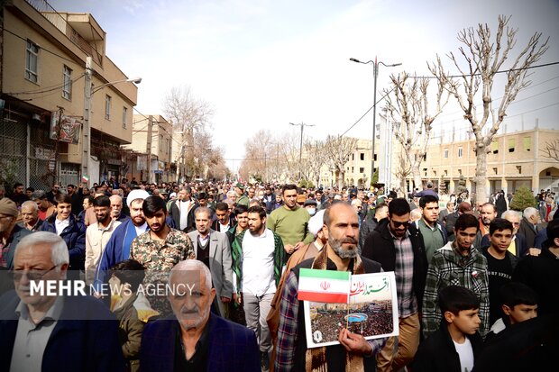 راهپیمایی ۲۲ بهمن در پیشوا
