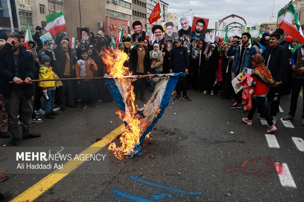 راهپیمایی ۲۲ بهمن در تهران