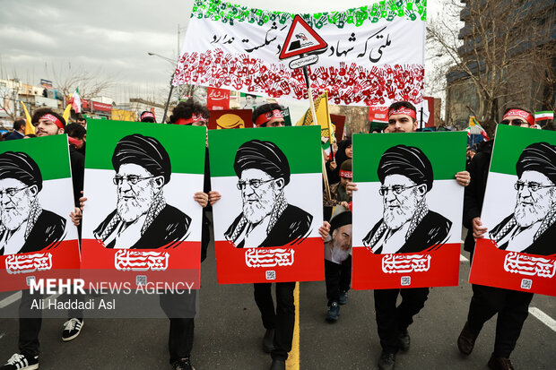 راهپیمایی ۲۲ بهمن در تهران