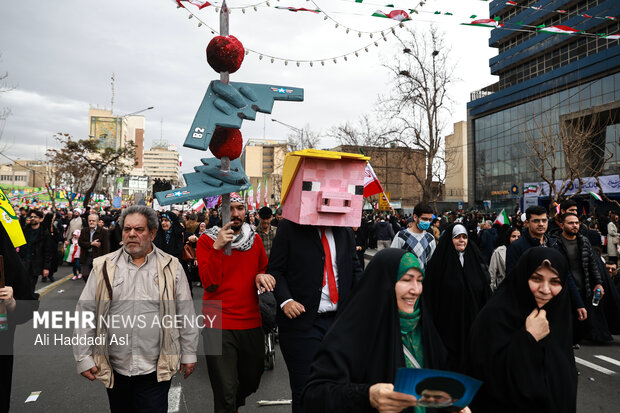 راهپیمایی ۲۲ بهمن در تهران