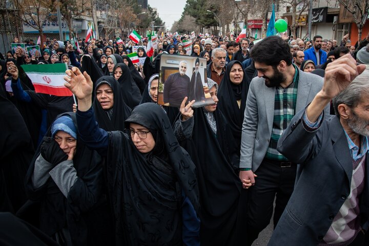 راهپیمایی ۲۲ بهمن در شاهرود
