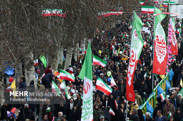 راهپیمایی ۲۲ بهمن در تهران