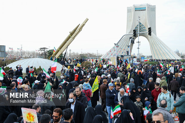 راهپیمایی ۲۲ بهمن در تهران