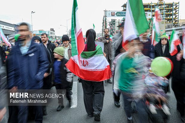 راهپیمایی ۲۲ بهمن در تهران