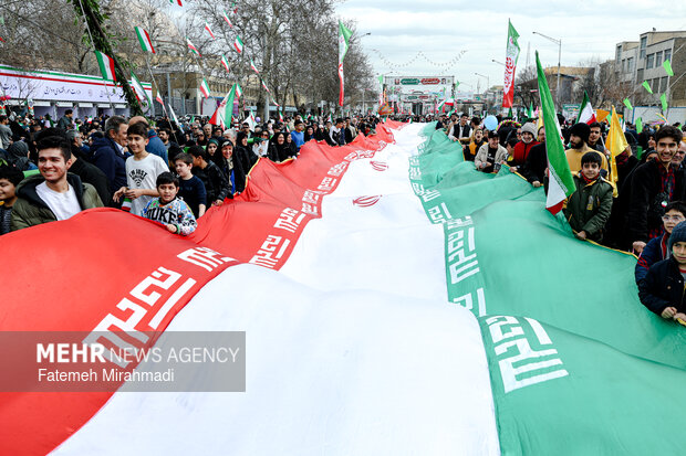 راهپیمایی ۲۲ بهمن در تهران