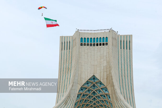 راهپیمایی ۲۲ بهمن در تهران