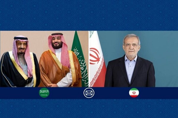 العاهل السعودي وولي عهده يهنئان الرئيس الايراني بذكرى انتصار الثورة الاسلامية