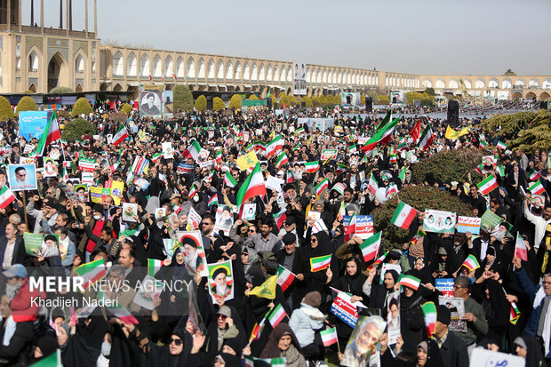 راهپیمایی ۲۲ بهمن در اصفهان