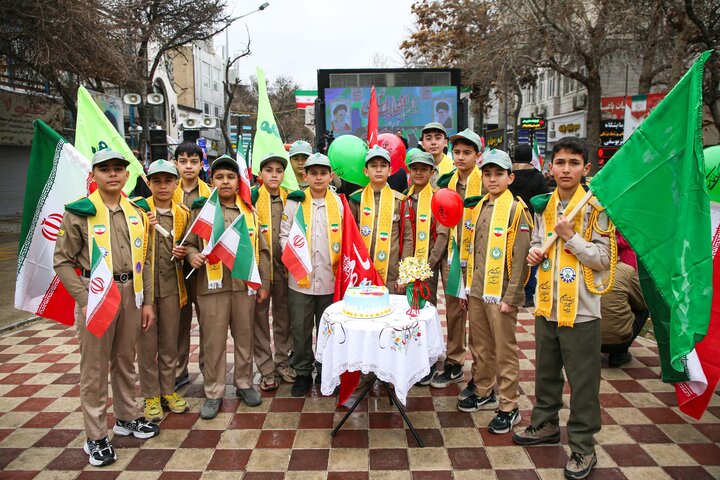 راهپیمایی 22 بهمن در بجنورد