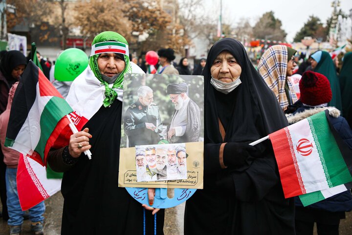 راهپیمایی 22 بهمن در بجنورد
