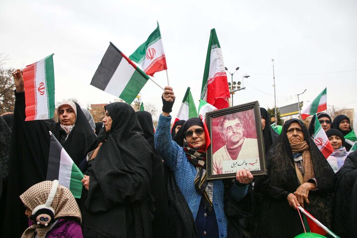 راهپیمایی 22 بهمن در بجنورد