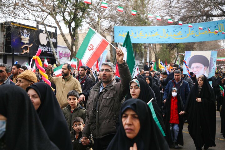 راهپیمایی 22 بهمن در بجنورد