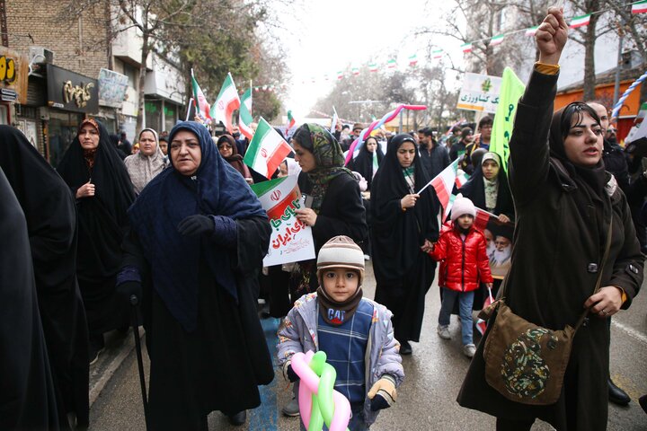 راهپیمایی 22 بهمن در بجنورد