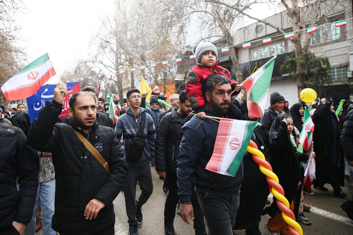 راهپیمایی 22 بهمن در بجنورد
