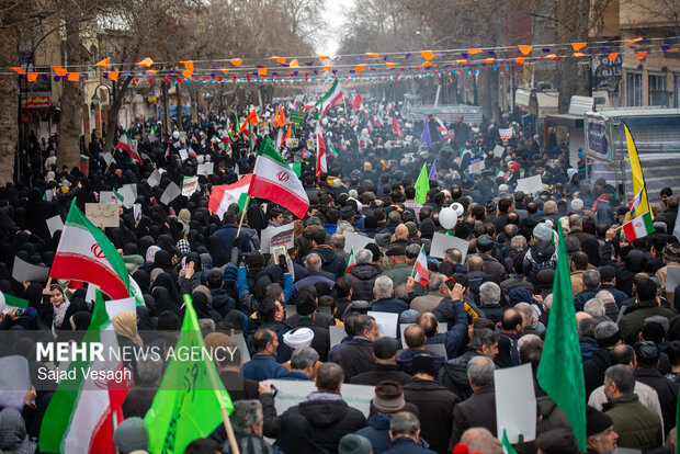 راهپیمایی ۲۲ بهمن در همدان