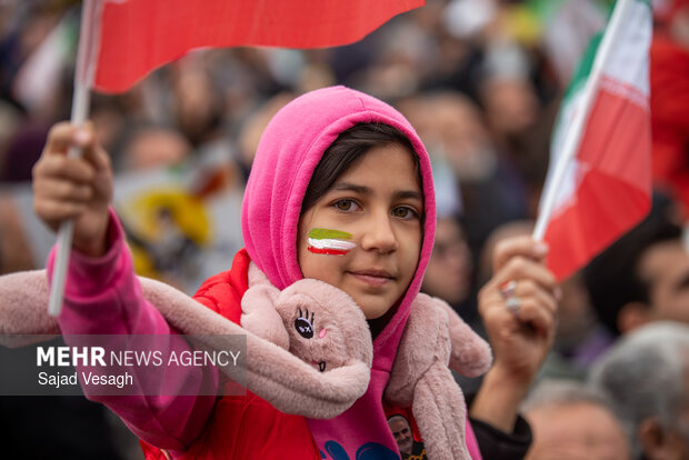 راهپیمایی ۲۲ بهمن در همدان