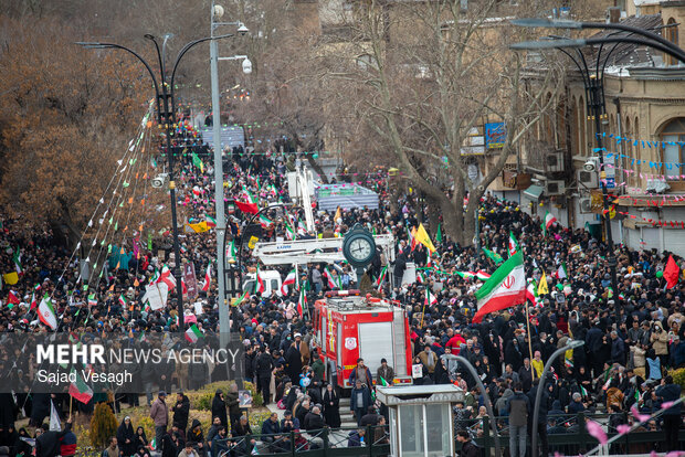 راهپیمایی ۲۲ بهمن در همدان